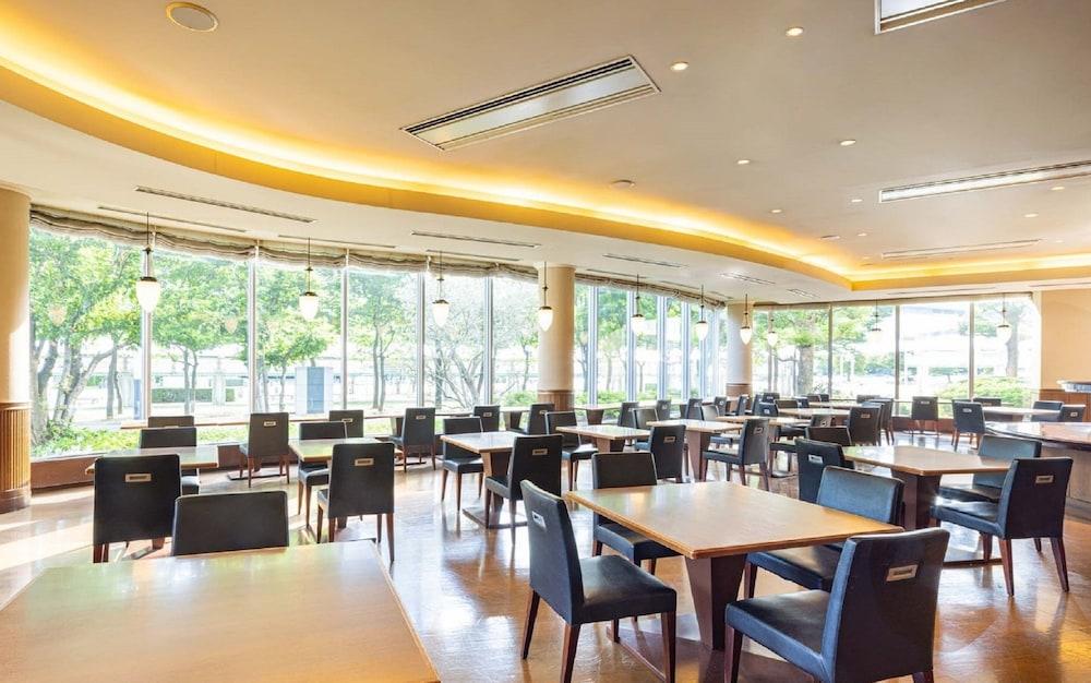 Bay Ariake Washington Hotel 3*